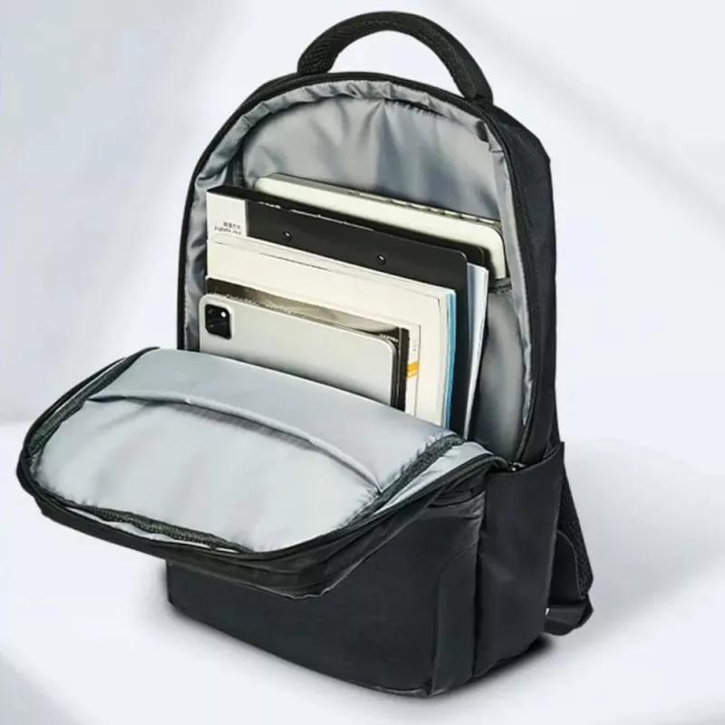 Batoh Vention KRPB0 čierny 18L polyester vodeodolný pre 15,6