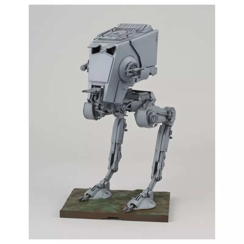 Stavebnica modelu obrneného bojového vozidla REVELL AT-ST 1:48, výška 182 mm