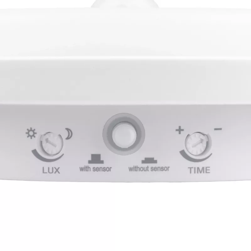 LED lampa s PIR senzorom MACLEAN MCE525 W — LED vonkajšie svietidlo s pohybovým senzorom