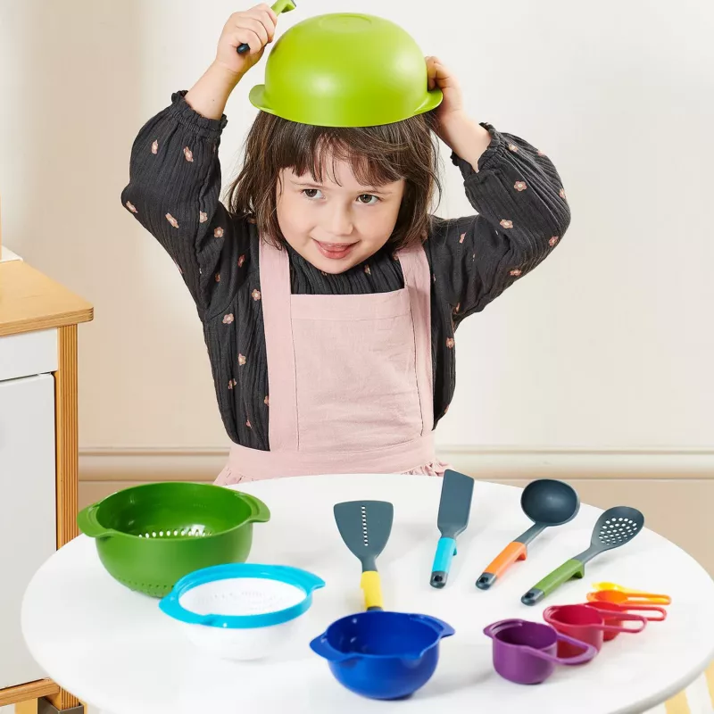 Joseph Joseph Kitchen Essentials Set, hracia kuchynka