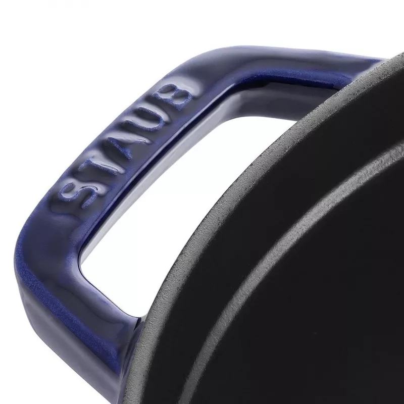 Staub 24 cm okrúhly liatinový kastról tmavomodrý