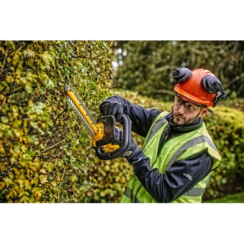 Dewalt 55cm 25mm Gap 18V XR Li-Ion akumulátorové nožnice na živý plot - základný prístroj