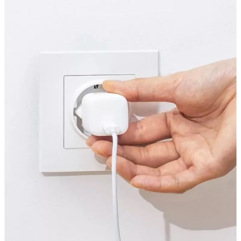 AUKEY PA-B1 univerzálny biely AC interiérový