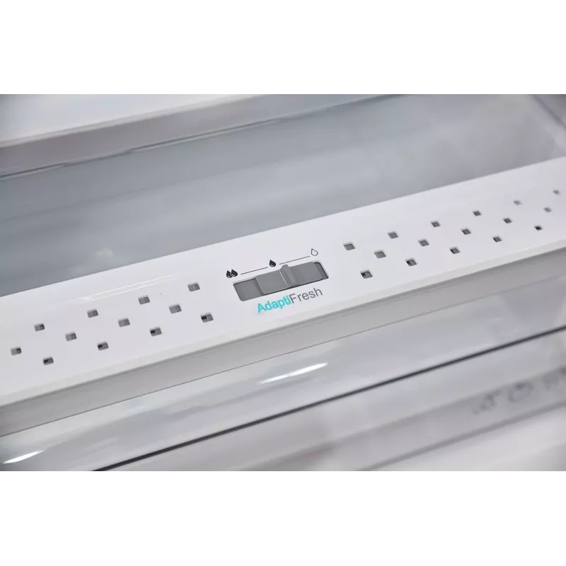 Sharp SJ-FBB05DTXWE voľne stojaca chladnička s mrazničkou, 288 l (204 l + 84 l), mraznička dole, NanoFrost, 180 cm, energetická trieda E, biela