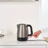 Black+Decker rýchlovarná kanvica BXKE2201E