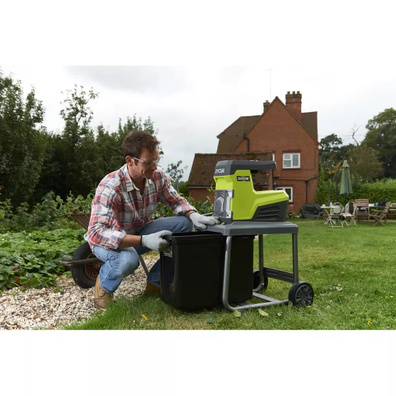 Ryobi RSH3045U - drvič - elektrický - 3000 W - výkon drvenia: 45 mm - 21 kg