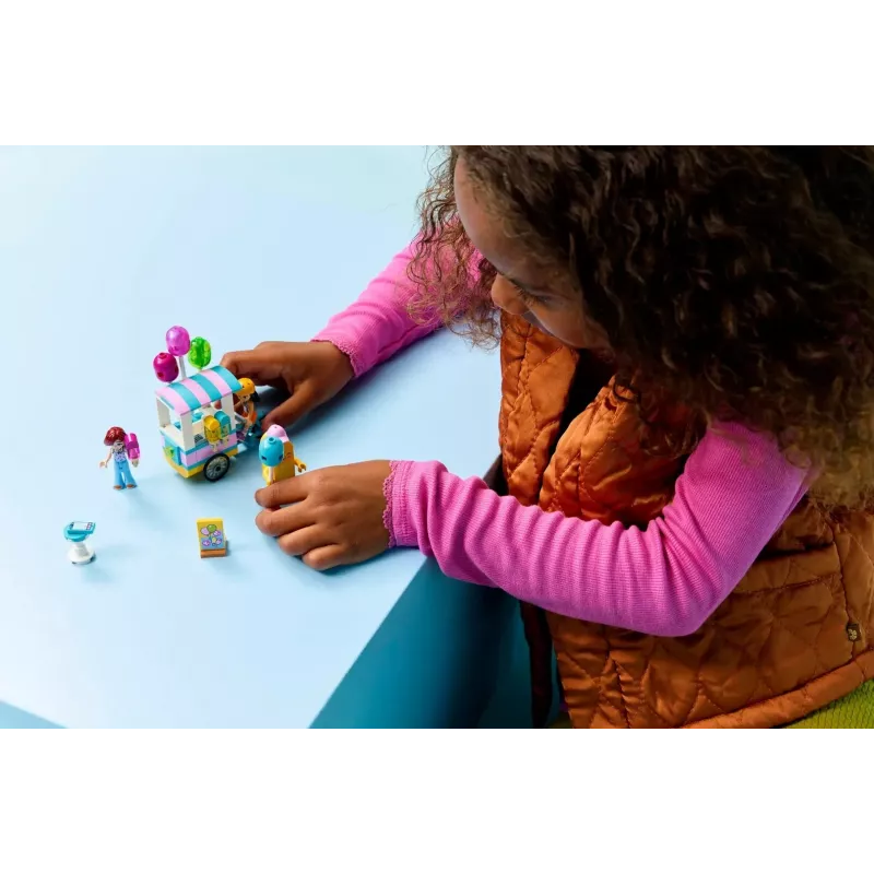 LEGO FRIENDS 42692 Stánok so zmrzlinou a balónmi