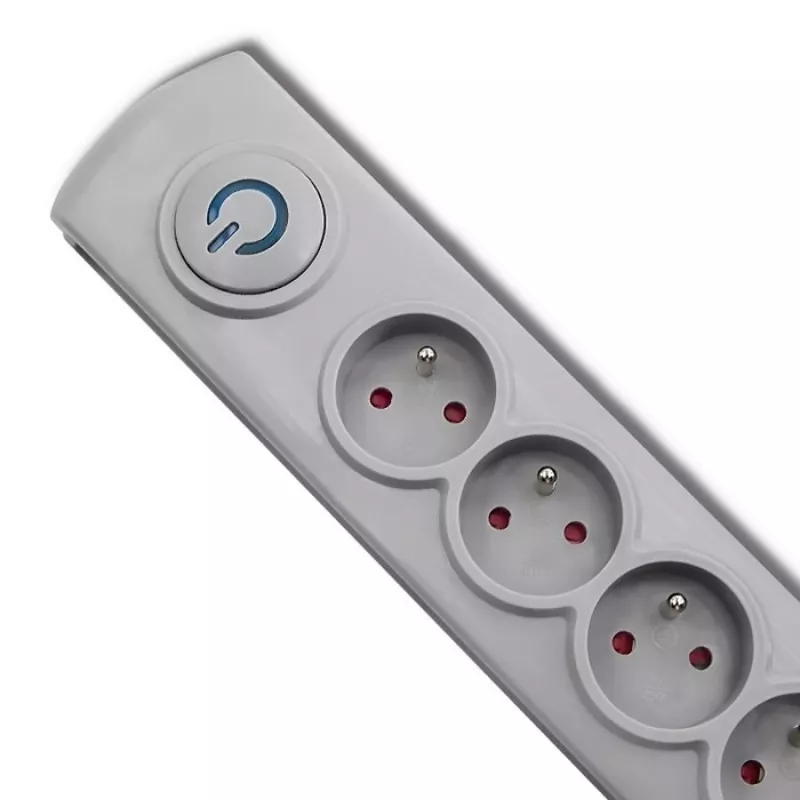 Prepäťová ochrana Qoltec 50270 sivá 5 AC zásuviek 230V