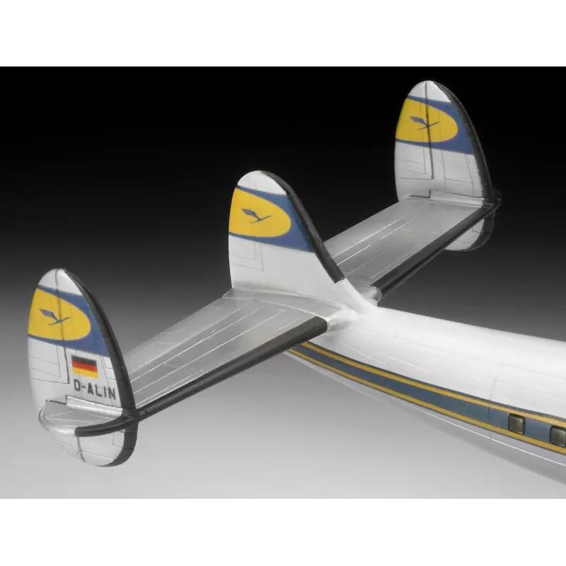 REVELL Lockheed L.1049G Super Constellation Lufthansa plastová stavebnica