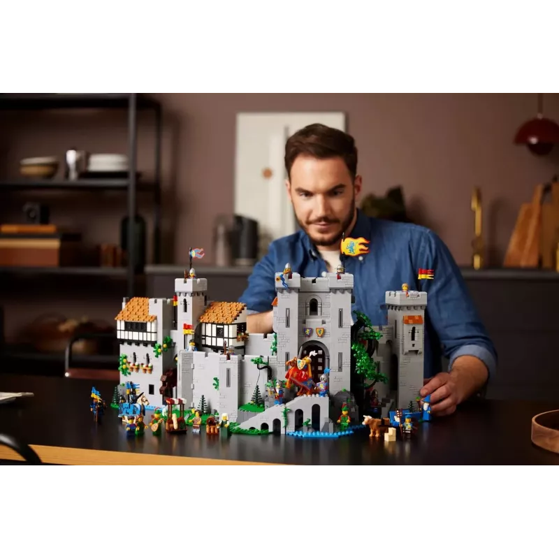 LEGO ICONS 10305 hrad Leví rytieri