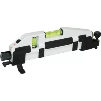 Laserový nivelačný prístroj Laserliner HandyLaser Plus 025.04.00A — 21 cm meracia základňa, presnosť 0,5 mm/m