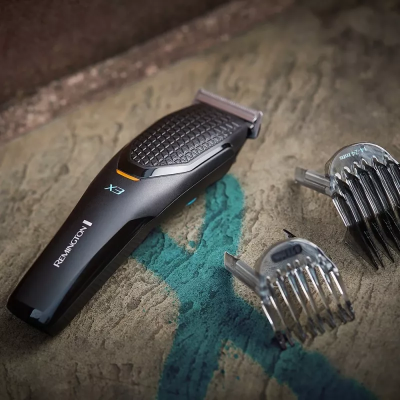 Remington Power-X HC3000 strihač vlasov, čierna