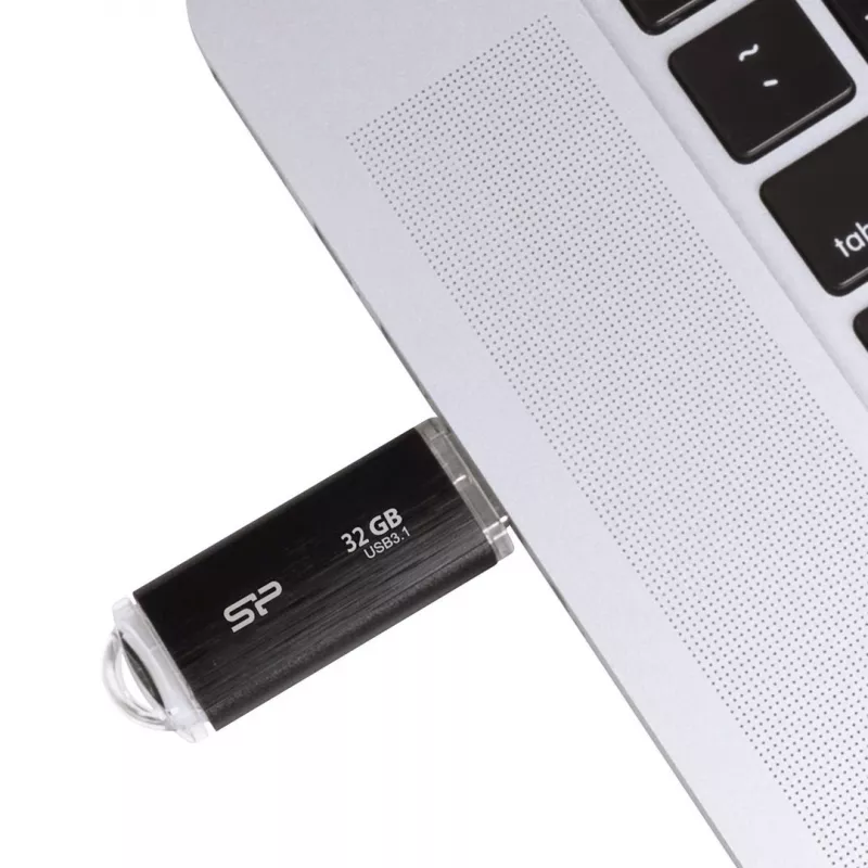 Silicon Power Blaze B02 USB kľúč 32 GB USB Type-A 3.2 Gen 1 (3.1 Gen 1) čierny