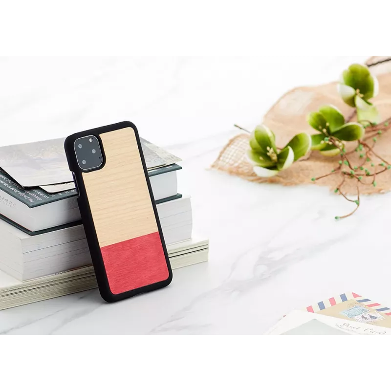 Puzdro na smartphone man and wood pre iPhone 11 Pro Max — čierne ochranné puzdro