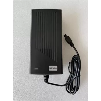 Interiérový napájací zdroj TELTONIKA PR3PWEU3 100–240 V vstup, 1,2 m kábel, čierny