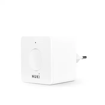 Bezdrôtový zosilňovač signálu pre smart home NUKI Bridge — Bluetooth/WLAN, 230V, dosah až 10 m, 60×60×50 mm, biela