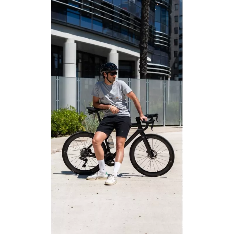 Cyklistická prilba HJC CROSSER ČIERNA veľkosť L — ľahká, odolná cyklistická prilba