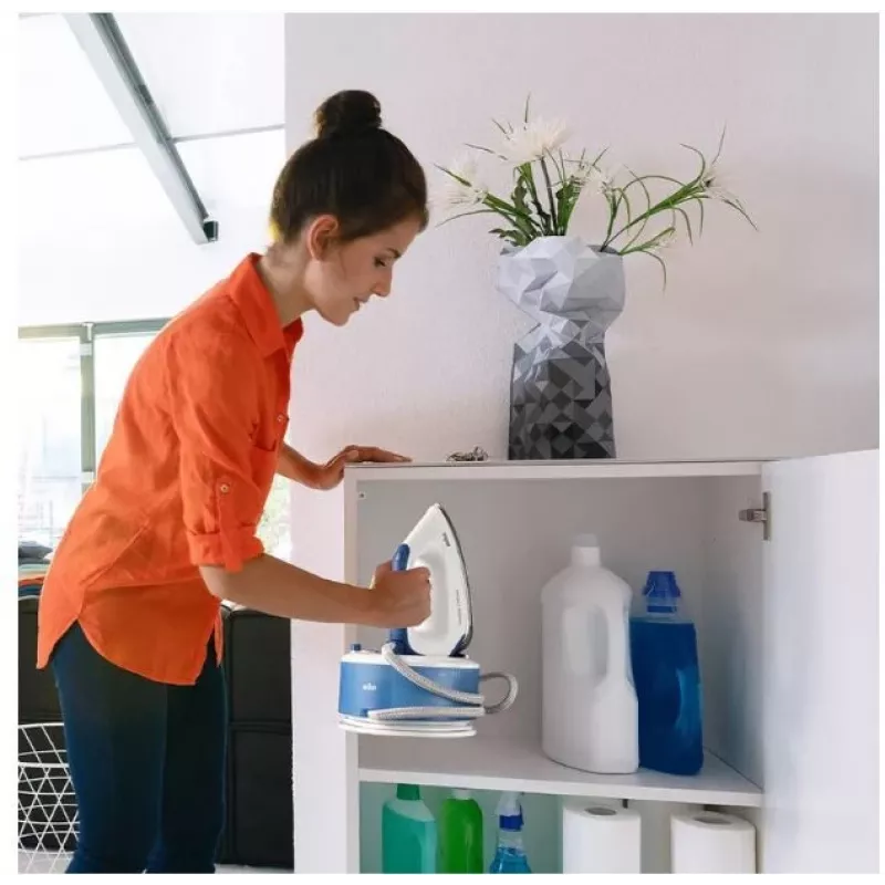 Braun CareStyle Compact IS 2143 BL 2400 W 1,5 L EloxalPlus žehliaca plocha modrá, biela
