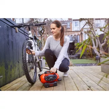 Black & Decker BDCINF18N-QS vzduchový kompresor 160 l/min AC/zapaľovač