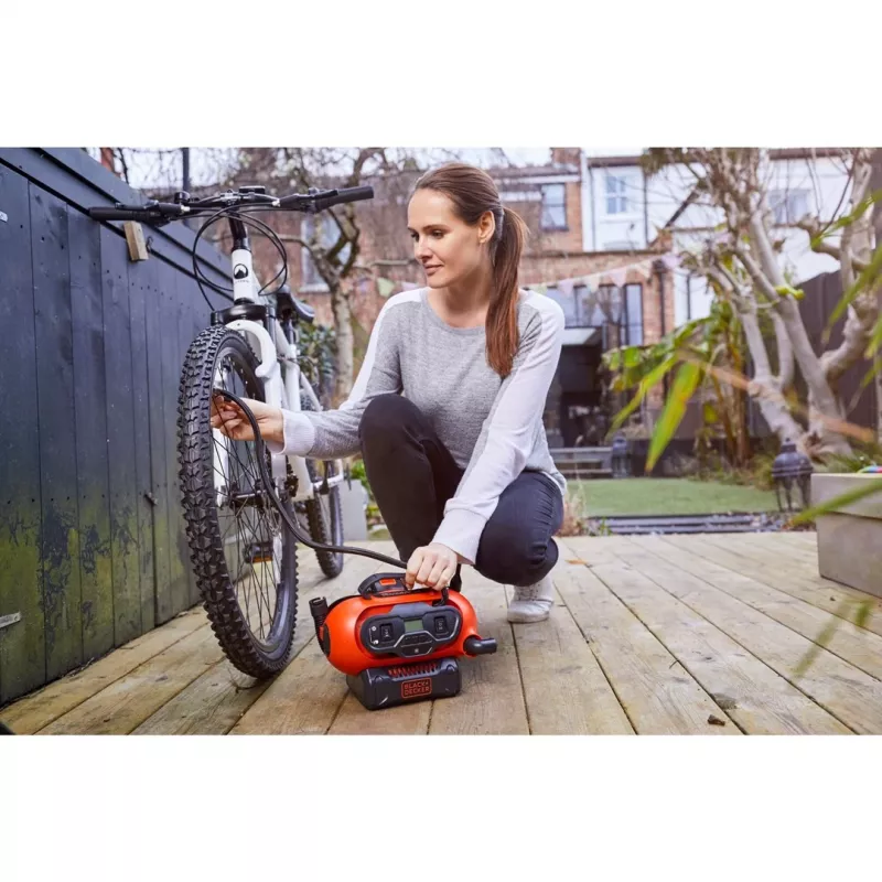 Black & Decker BDCINF18N-QS vzduchový kompresor 160 l/min AC/zapaľovač
