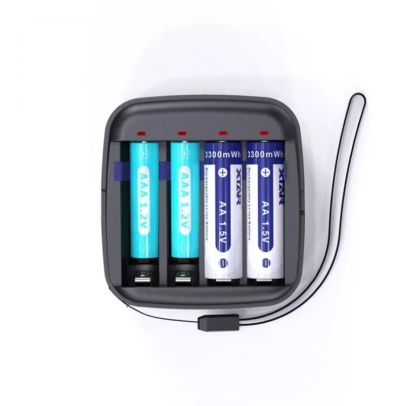 Nabíjačka batérií XTAR BC4 pre AA/AAA NiMH a Li-Ion, 4 sloty, DC/USB vstup, čierna