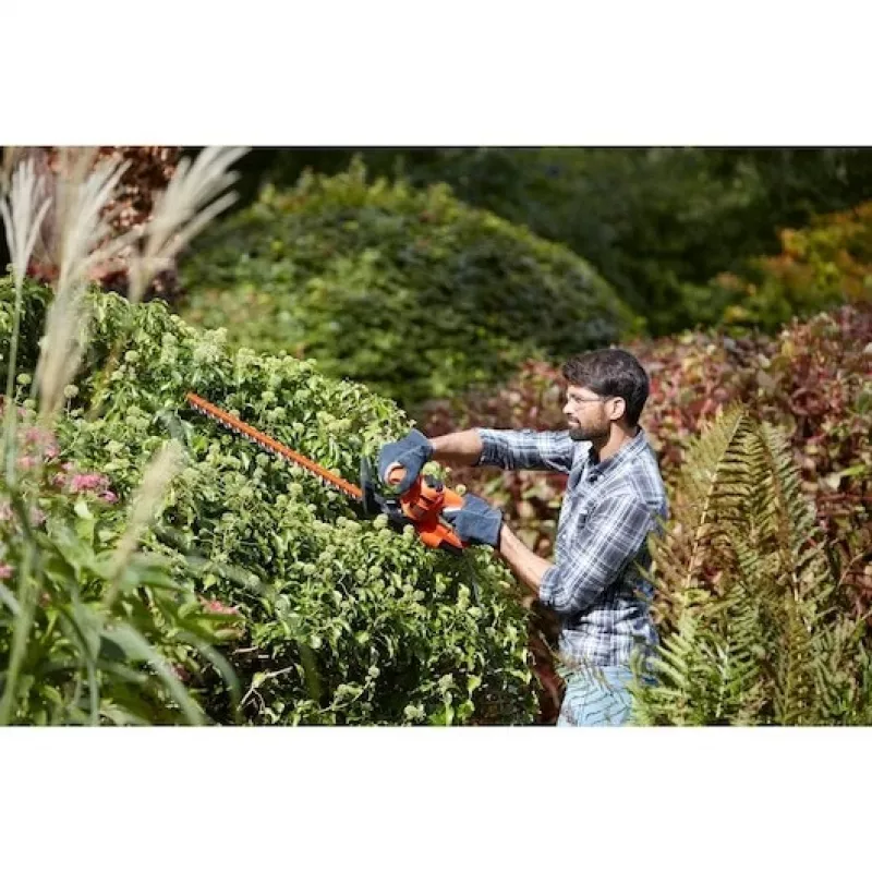 Nožnice na živý plot Black & Decker BEHT201-QS