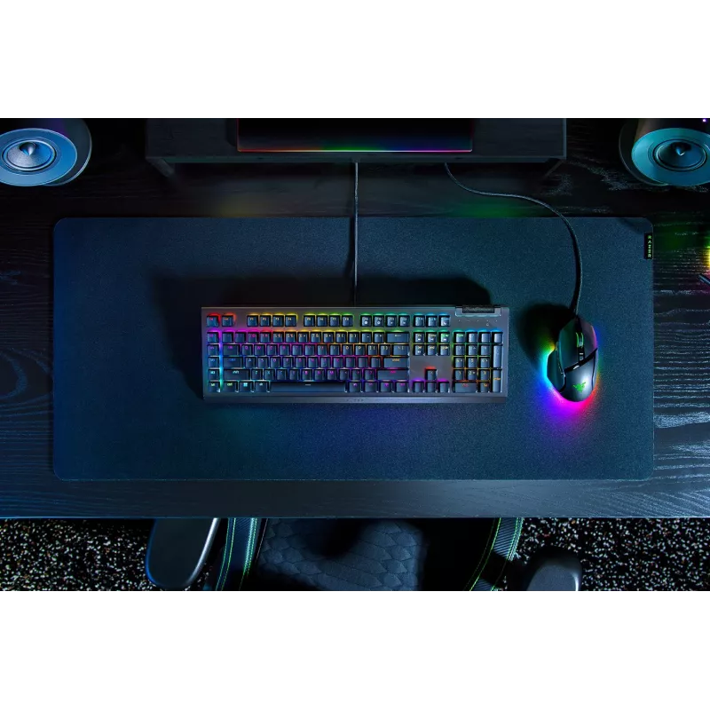 Razer BlackWidow V4 X drôtová herná klávesnica, azbuka, žlté spínače, čierna
