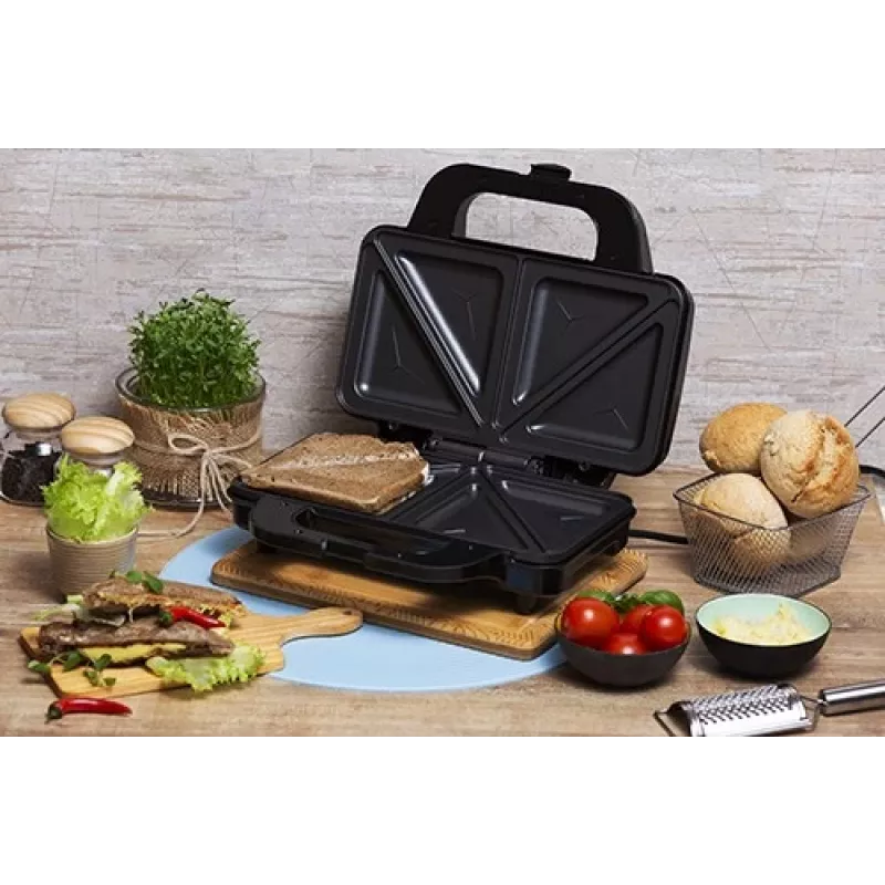Sendvičovač Adler AD 3043, 1300 W, nepriľnavé platne, 2 sendviče, varná plocha 285 × 152 mm, čierny