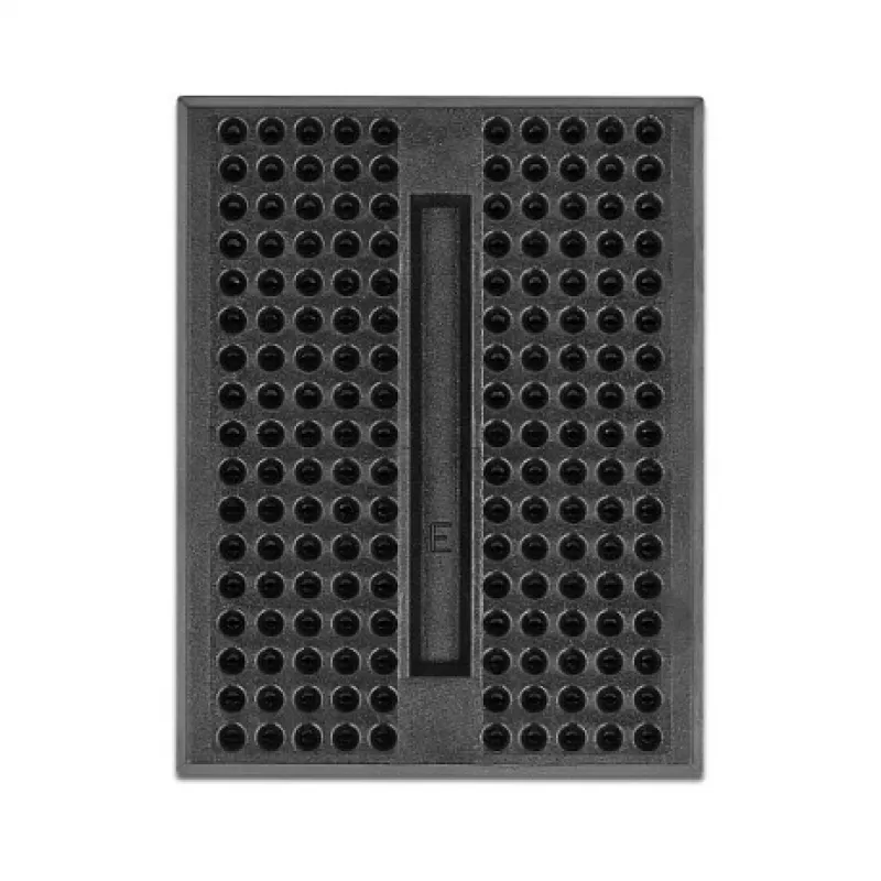 Breadboard DELOCK 18317 — plastová nepájivá doska, 36×46×10 mm, čierna