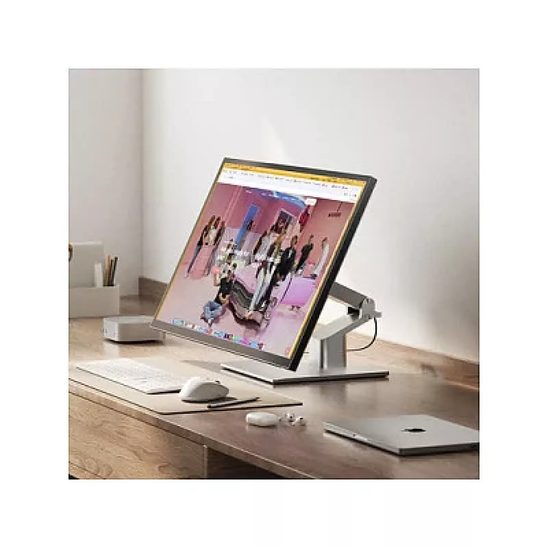 Alogic CLARITY Touch 32 UHD 6K monitor 95W PD so stojanom