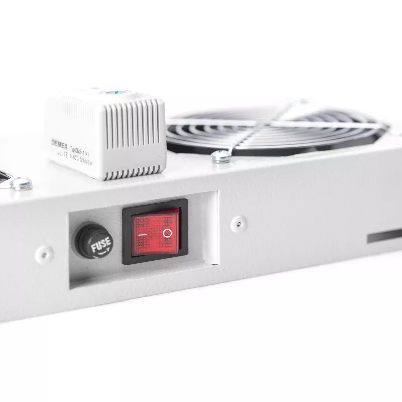 Strešná ventilátorová jednotka Digitus DN-19 FAN-2-WM-T