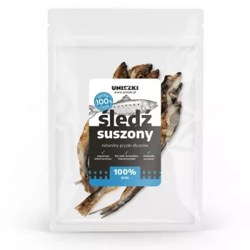Sušený sleď psí pamlsek UNISZKI 50 g — rybia príchuť, 50 g vrecko, pevná prírodná lahôdka