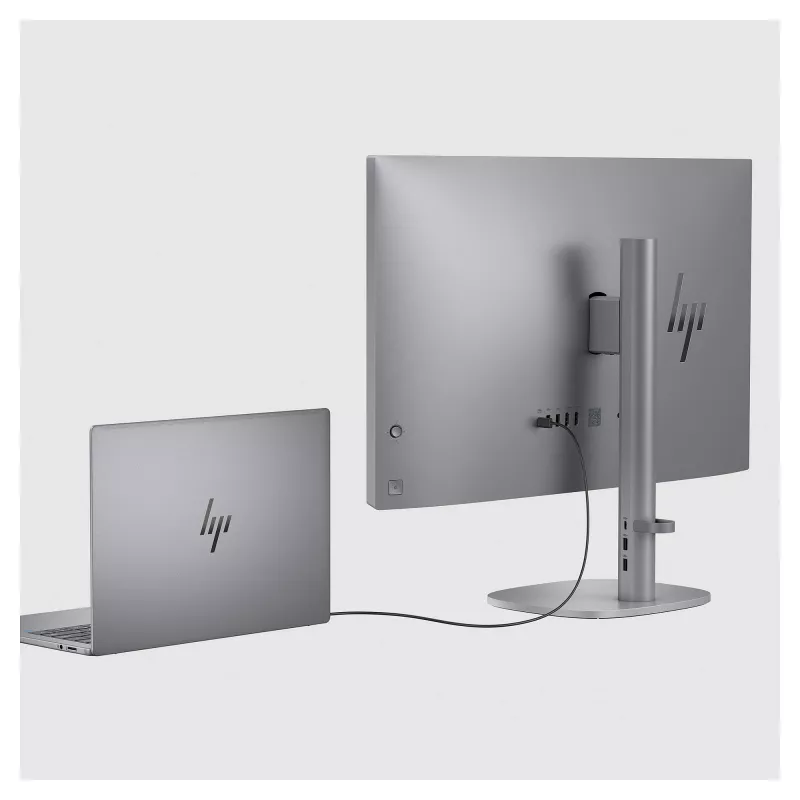 HP OmniStudio X All-in-One 27-cs0077ng (strieborná, Windows 11 Home 64-Bit)