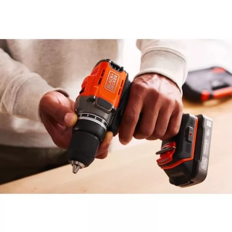 Akumulátorový skrutkovač Black & Decker BCD382XN 18V — kompaktný 18 V vŕtačka (bez batérie)