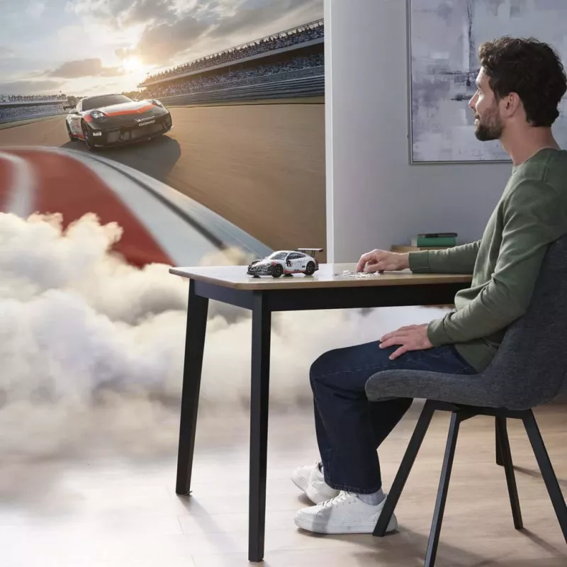 3D puzzle Ravensburger Iconics Porsche 911 GT3 Cup – modelová stavebnica