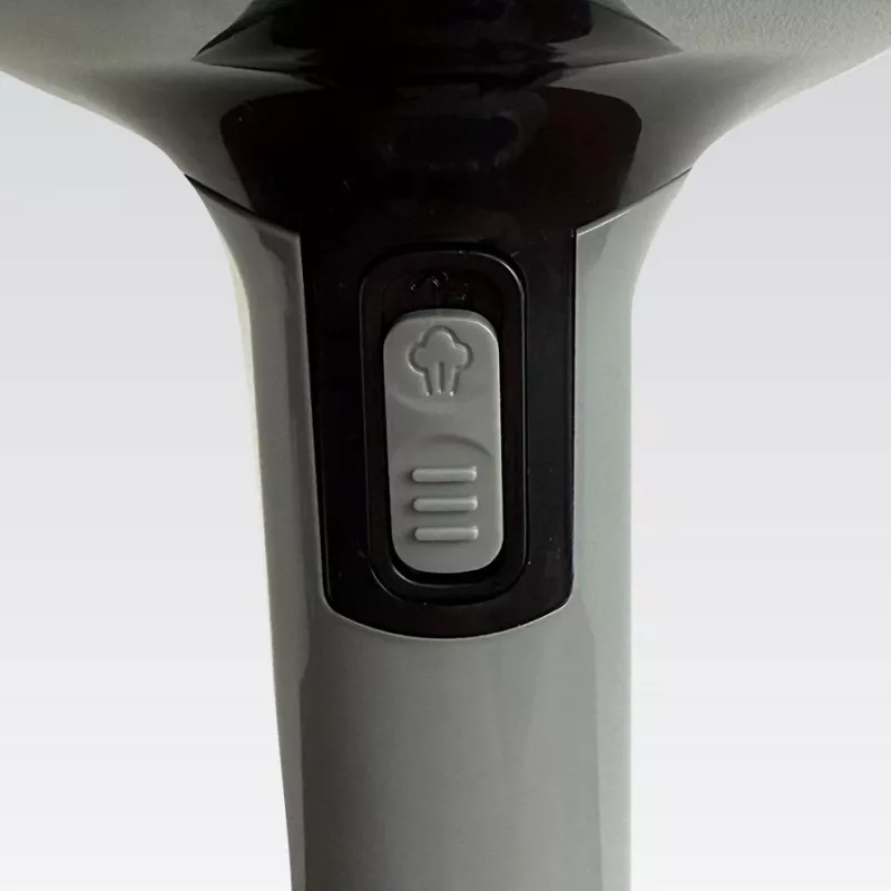 Naparávač odevov Maestro MR-357 1500W — ručný parný prístroj