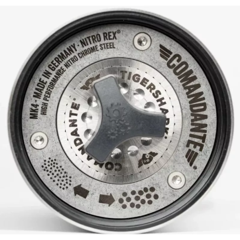 Comandante C40 MK4 Lab Series Tigershark Stone Washed ručný mlynček na kávu