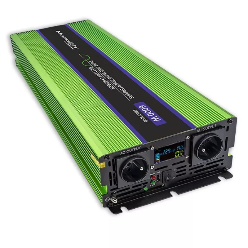 Automobilový menič Qoltec Monolith 6000 W zelený 12 V