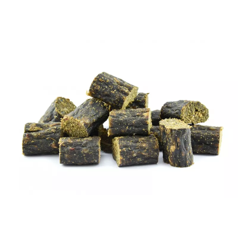 MACED Super Premium Naturel mäkké králičie s rozmarínom - psie maškrty - 100 g