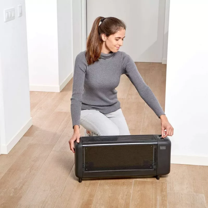 Mikrotermický žiarič Black+Decker BXMRA1500E
