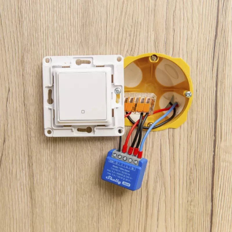 Inteligentný spínač Shelly 1 Mini Gen4 1P bezdrôtový 110–240 V 50–60 Hz 1,2 W Bluetooth Wi‑Fi ZigBee 34×16×29 mm