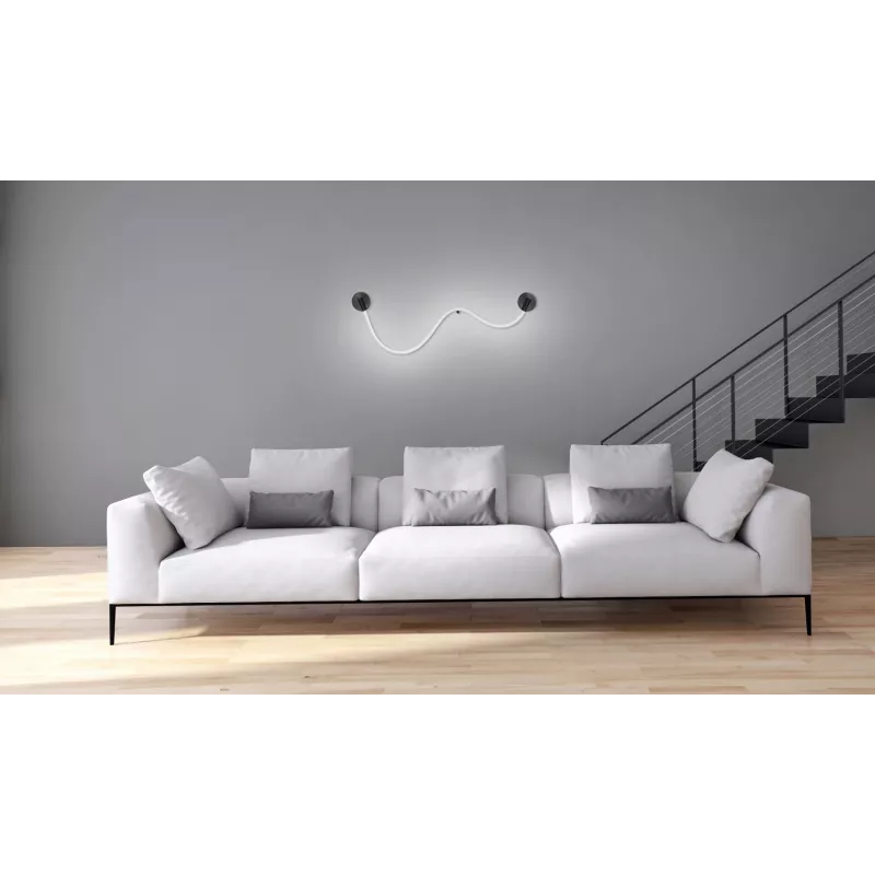 LED nástenné svietidlo ActiveJet AJE-CAMELIA NW — 2400 lm, 4000 K, 16 W, čierna, 1580×120×65 mm, IP20