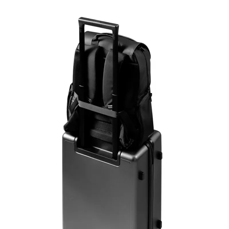 XD DESIGN BATOH SOFT DAYPACK BLACK P/N:P705.981