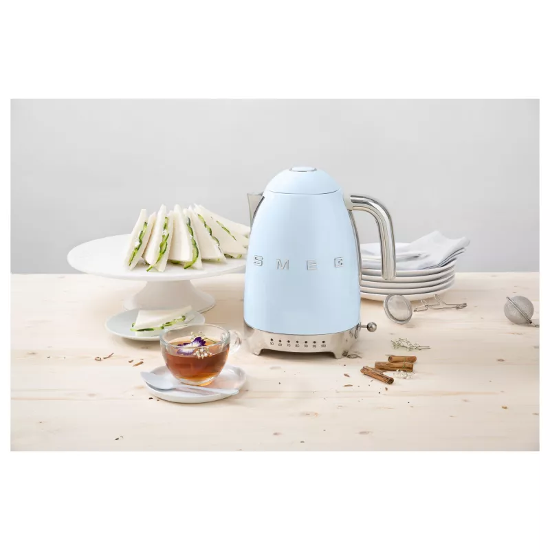 SMEG kanvica 50s Style KLF04PBEU, pastelovomodrá