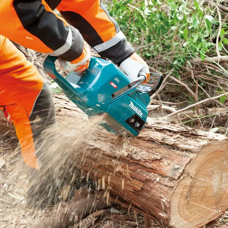 Makita UC012GZ reťazová píla čierna, modrá, oceľ
