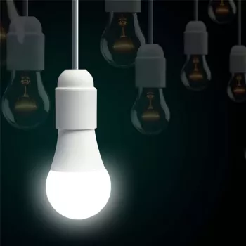 Smart WiFi žiarovka Tellur TLL331331 9W biela teplá stmievateľná — nastaviteľné teplé biele svetlo, Wi‑Fi ovládanie