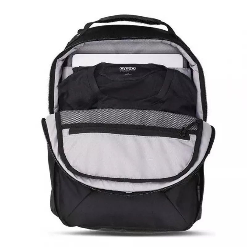 Ogio batoh Axle Dna čierny A20261_B0074_NA
