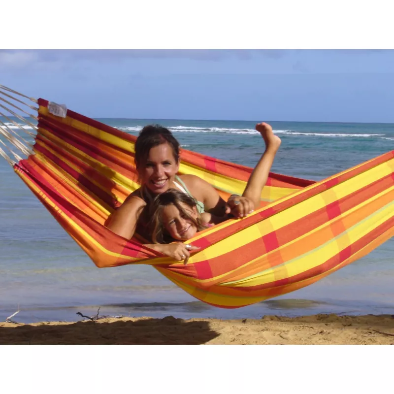 Hojdacia sieť Barbados Papaya AZ-1018200, kempingová hojdacia sieť červená