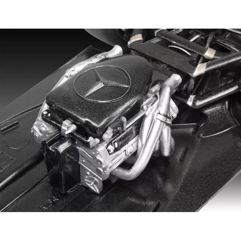 REVELL plastový model McLaren Mercedes MP4-25 Lewis Hamilton — mierka 1:24