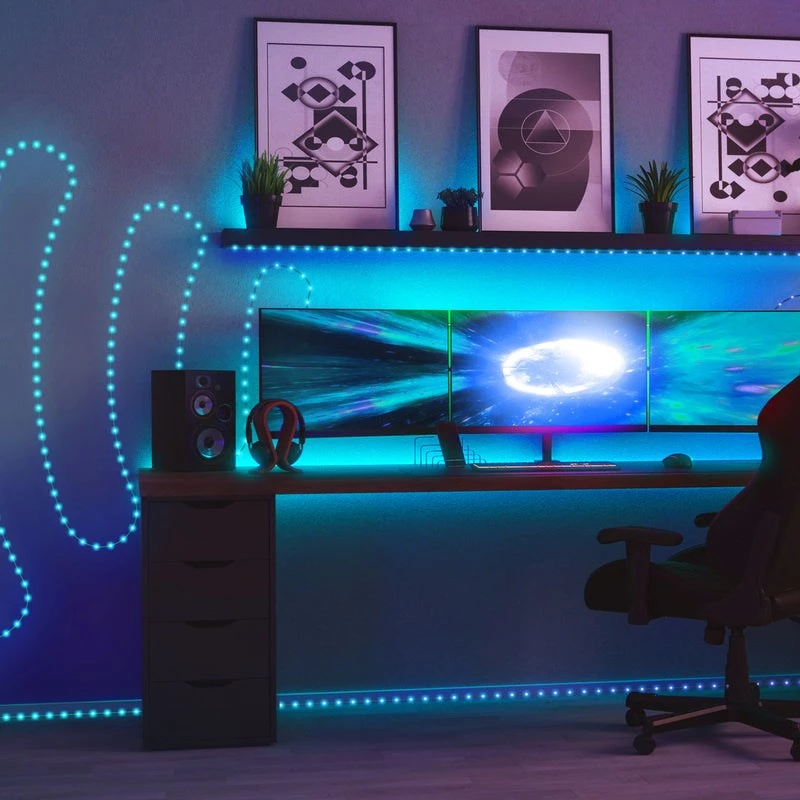 LED girlanda Twinkly TWD200STP-TEU viacfarebný vnútorný pás, rozostup 5 cm, IP20, priehľadný kábel